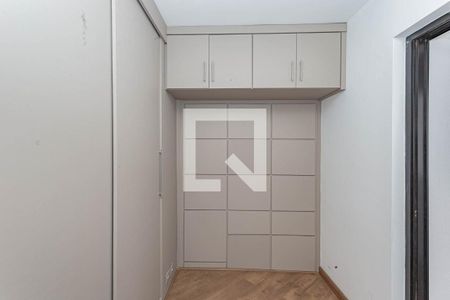 Apartamento à venda com 75m², 3 quartos e 1 vagaQuarto 2