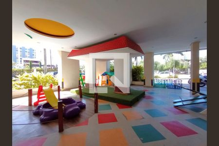 Apartamento para alugar com 75m², 3 quartos e 1 vaga Apartamento para alugar com 75m², 3 quartos e 1 vagaPlayground