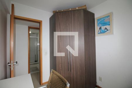 Quarto 1 de apartamento para alugar com 3 quartos, 75m² em Jacarepaguá, Rio de Janeiro