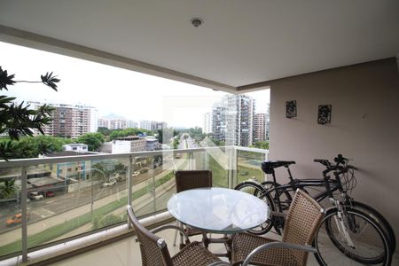 Varanda de apartamento para alugar com 3 quartos, 75m² em Jacarepaguá, Rio de Janeiro