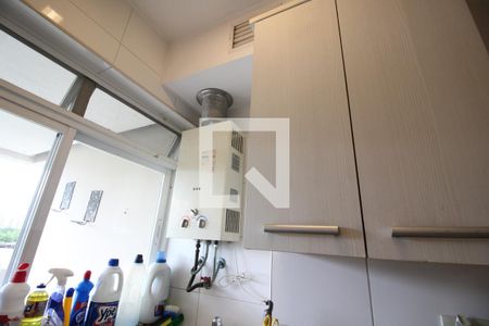 Apartamento para alugar com 75m², 3 quartos e 1 vagaÁrea de Serviço