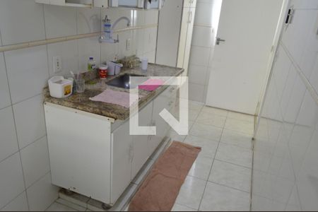 Apartamento à venda com 68m², 2 quartos e sem vagaCozinha