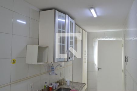 Apartamento à venda com 68m², 2 quartos e sem vagaCozinha