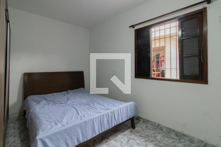 Sala/Suíte de casa à venda com 3 quartos, 300m² em Vila Rosalia, Guarulhos
