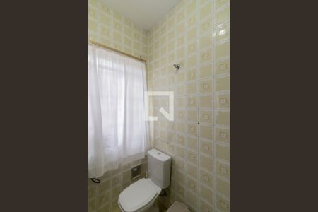 Banheiro da Suíte de casa à venda com 3 quartos, 300m² em Vila Rosalia, Guarulhos