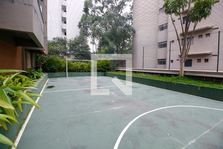 Apartamento à venda com 70m², 2 quartos e 2 vagasÁrea comum - Quadra