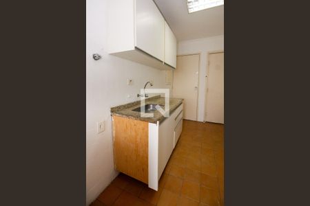 Apartamento à venda com 70m², 2 quartos e 2 vagasCozinha