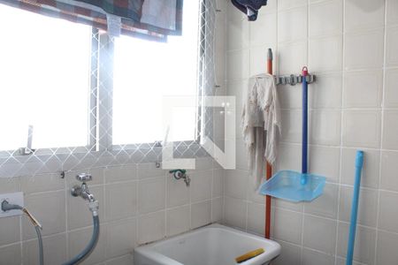 Apartamento à venda com 64m², 2 quartos e 1 vagaÁrea de Serviço