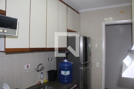 Apartamento à venda com 64m², 2 quartos e 1 vagaCozinha