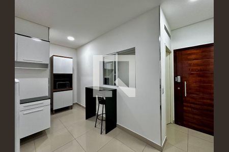 Sala/Cozinha de apartamento para alugar com 1 quarto, 30m² em Santo Amaro, São Paulo