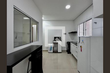 Sala/Cozinha de apartamento para alugar com 1 quarto, 30m² em Santo Amaro, São Paulo