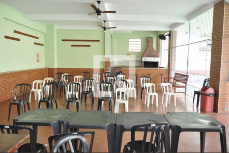 Apartamento à venda com 80m², 2 quartos e 1 vagaÁrea comum