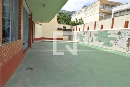 Apartamento à venda com 80m², 2 quartos e 1 vagaÁrea comum