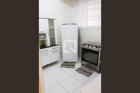 Apartamento à venda com 79m², 2 quartos e sem vagaCOZINHA