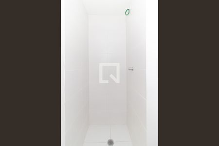 Apartamento para alugar com 34m², 2 quartos e sem vagaBanheiro