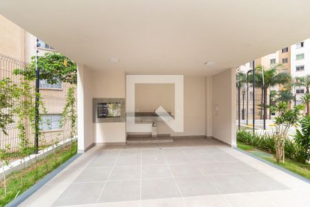 Apartamento para alugar com 34m², 2 quartos e sem vagaÁrea comum - Churrasqueira