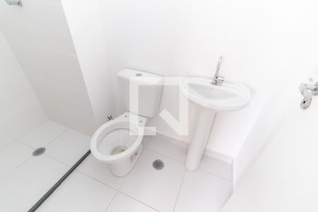 Apartamento para alugar com 34m², 2 quartos e sem vagaBanheiro