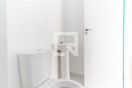 Apartamento para alugar com 34m², 2 quartos e sem vagaBanheiro