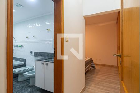 Apartamento à venda com 180m², 3 quartos e 1 vagaSuíte