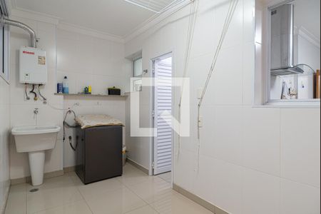 Apartamento à venda com 180m², 3 quartos e 1 vagaÁrea de Serviço