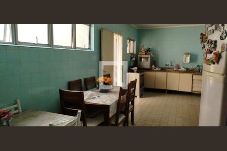 Casa para alugar com 180m², 3 quartos e 3 vagasCozinha 