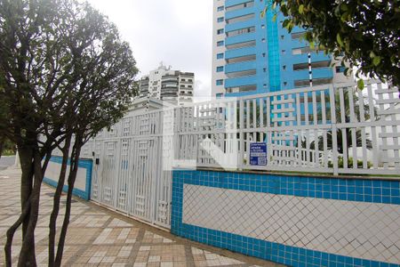 Apartamento à venda com 160m², 3 quartos e 3 vagasFachada