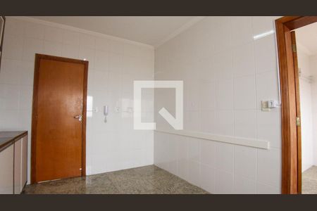 Apartamento à venda com 160m², 3 quartos e 3 vagasCozinha