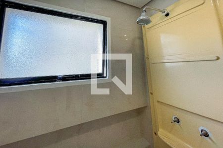 Apartamento à venda com 84m², 2 quartos e 2 vagasBanheiro da Suíte 2