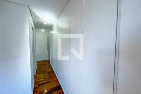 Apartamento à venda com 84m², 2 quartos e 2 vagasCloset da suíte