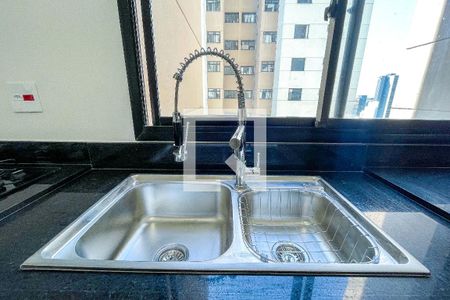 Apartamento à venda com 84m², 2 quartos e 2 vagasCozinha