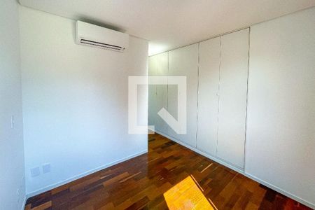 Apartamento à venda com 84m², 2 quartos e 2 vagasSuíte 2