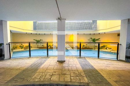 Apartamento à venda com 84m², 2 quartos e 2 vagasHall de entrada