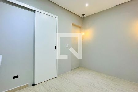 Suíte de apartamento à venda com 2 quartos, 69m² em Jardim Terezopolis, Guarulhos