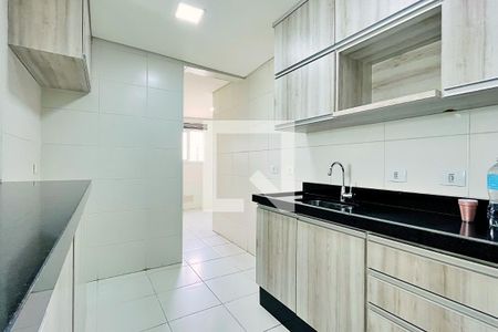 Apartamento à venda com 69m², 2 quartos e 1 vaga Apartamento à venda com 69m², 2 quartos e 1 vagaCozinha e Área de Serviço