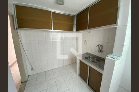 Apartamento à venda com 48m², 2 quartos e 1 vaga Apartamento à venda com 48m², 2 quartos e 1 vagaCozinha e Área de Serviço