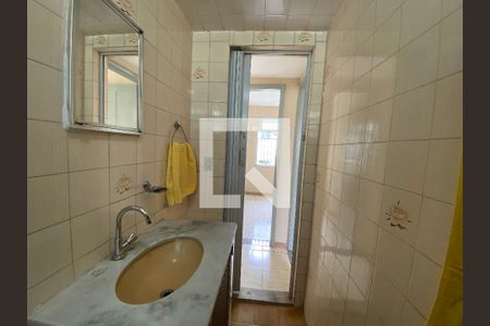 Apartamento à venda com 48m², 2 quartos e 1 vaga Apartamento à venda com 48m², 2 quartos e 1 vagaBanheiro