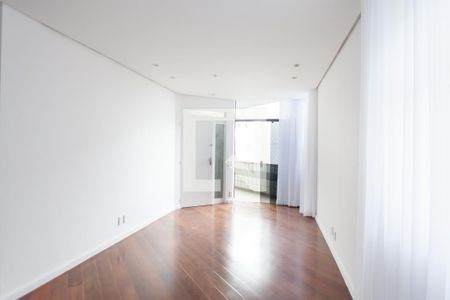 Sala de apartamento para alugar com 3 quartos, 110m² em Sion, Belo Horizonte