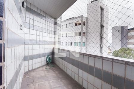 Sacada de apartamento para alugar com 3 quartos, 110m² em Sion, Belo Horizonte