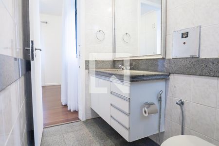 Apartamento para alugar com 110m², 3 quartos e 2 vagasBanheiro