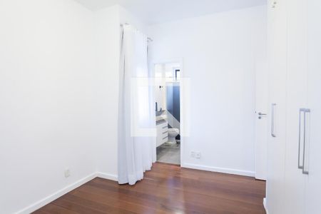 Apartamento para alugar com 110m², 3 quartos e 2 vagasQuarto 2