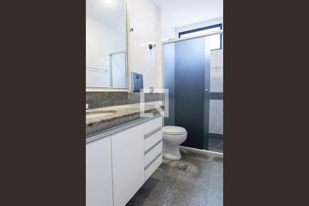 Apartamento para alugar com 110m², 3 quartos e 2 vagasBanheiro