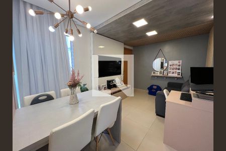 Sala de apartamento à venda com 2 quartos, 40m² em Rondônia, Novo Hamburgo
