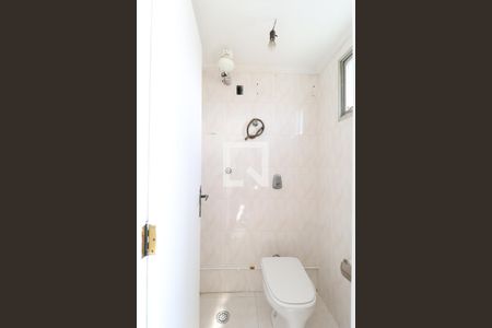 Apartamento para alugar com 75m², 3 quartos e 1 vagaÁrea de Serviço