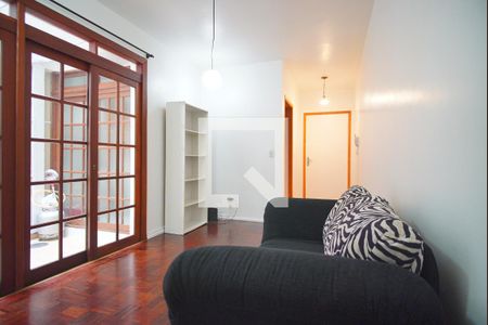Sala de apartamento para alugar com 1 quarto, 61m² em Bom Fim, Porto Alegre