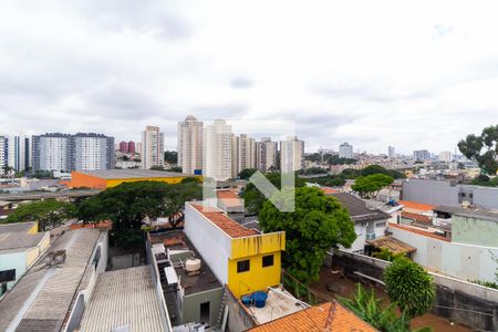 Vista de apartamento para alugar com 2 quartos, 48m² em Vila Paulo Silas, São Paulo