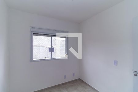 Quarto 2 de apartamento para alugar com 2 quartos, 48m² em Vila Paulo Silas, São Paulo