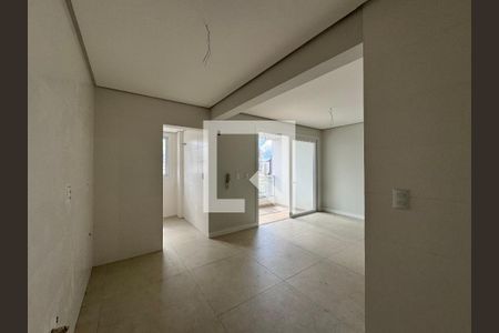 Apartamento à venda com 79m², 2 quartos e 1 vaga Apartamento à venda com 79m², 2 quartos e 1 vagaCozinha