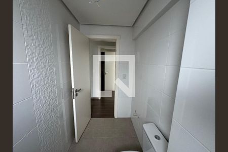 Apartamento à venda com 79m², 2 quartos e 1 vaga Apartamento à venda com 79m², 2 quartos e 1 vagaBanheiro da Suíte