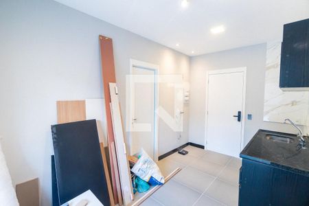 Sala/Cozinha de apartamento à venda com 1 quarto, 53m² em Jardim Prudência, São Paulo