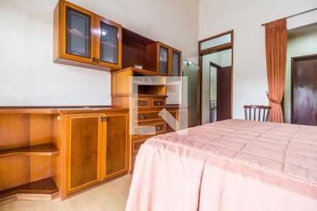 Casa de condomínio à venda com 849m², 4 quartos e 6 vagasSuíte 1